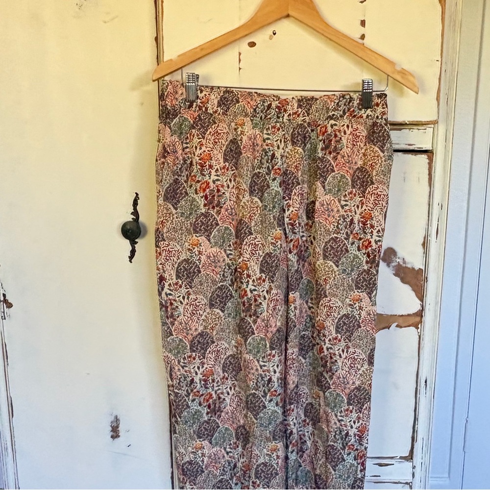 Trovata Multicolor Patterned Pants